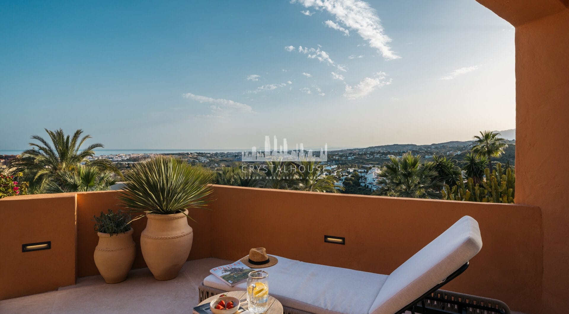 Oszałamiający, niedawno odnowiony apartament z 4 sypialniami