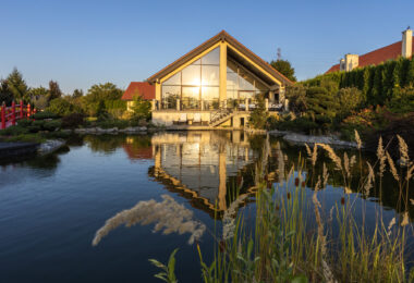 Luksusowa Rezydencja z lądowiskiem dla helikoptera