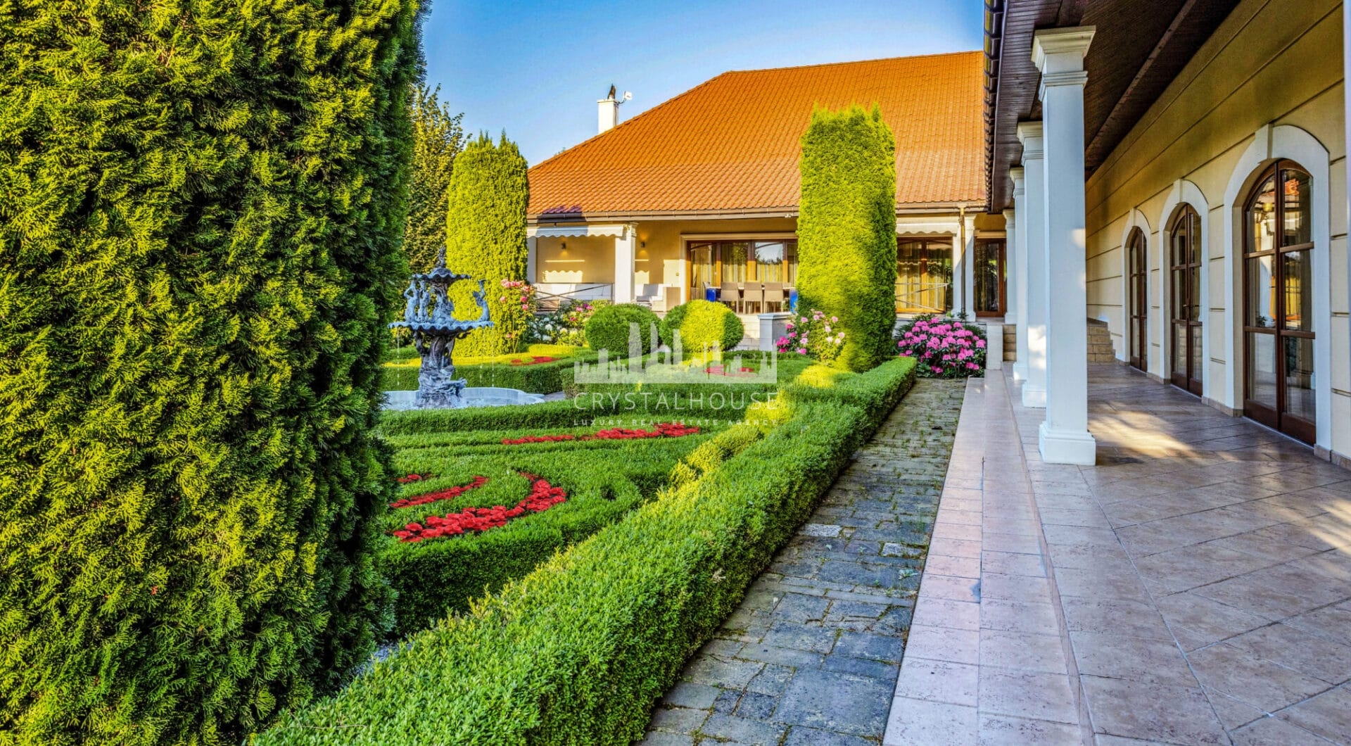 Luksusowa Rezydencja z lądowiskiem dla helikoptera