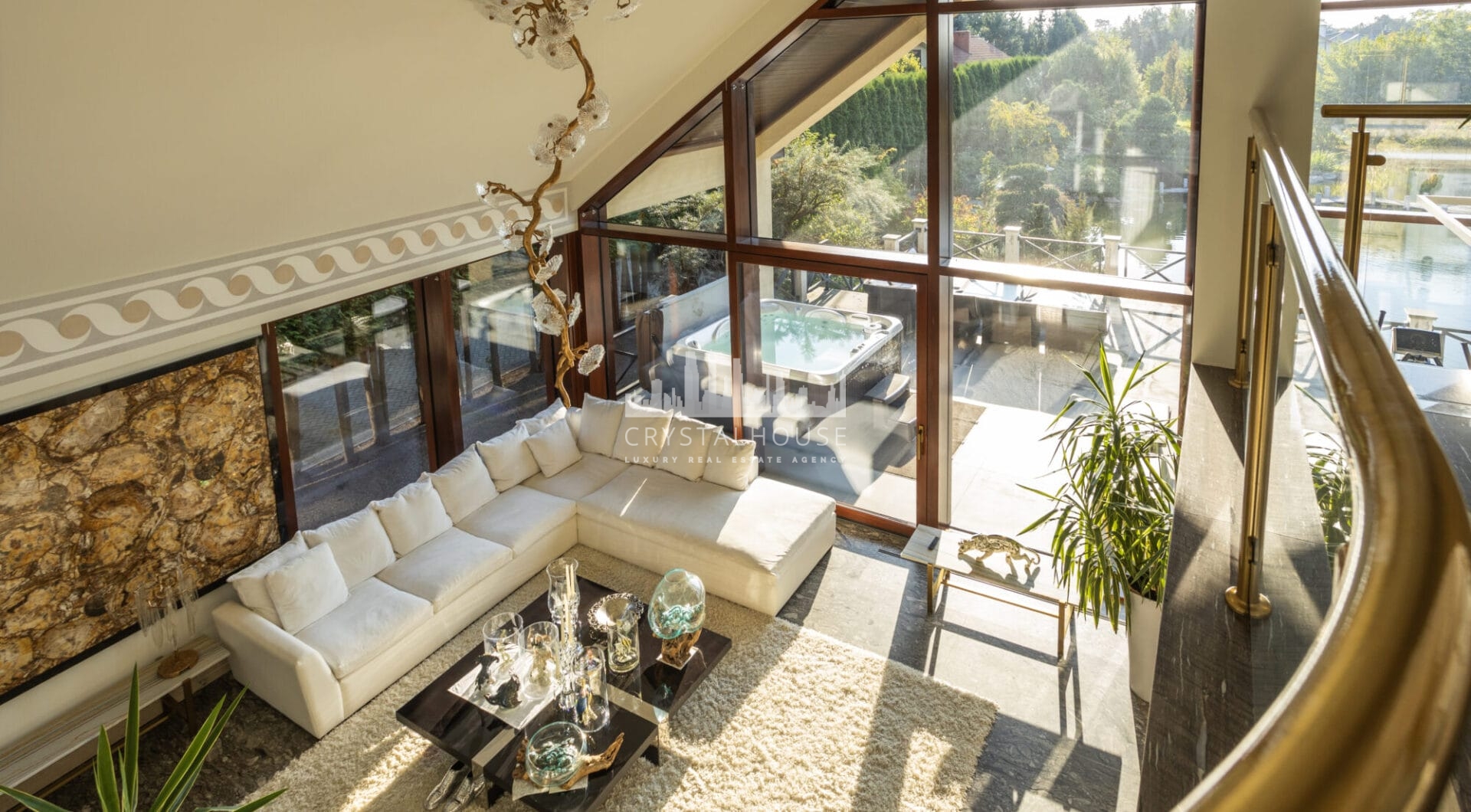 Luksusowa Rezydencja z lądowiskiem dla helikoptera