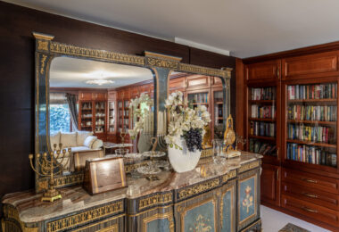 Luksusowa Rezydencja z lądowiskiem dla helikoptera