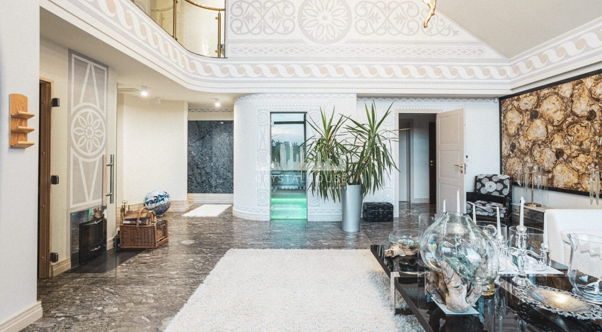 Luksusowa Rezydencja z lądowiskiem dla helikoptera