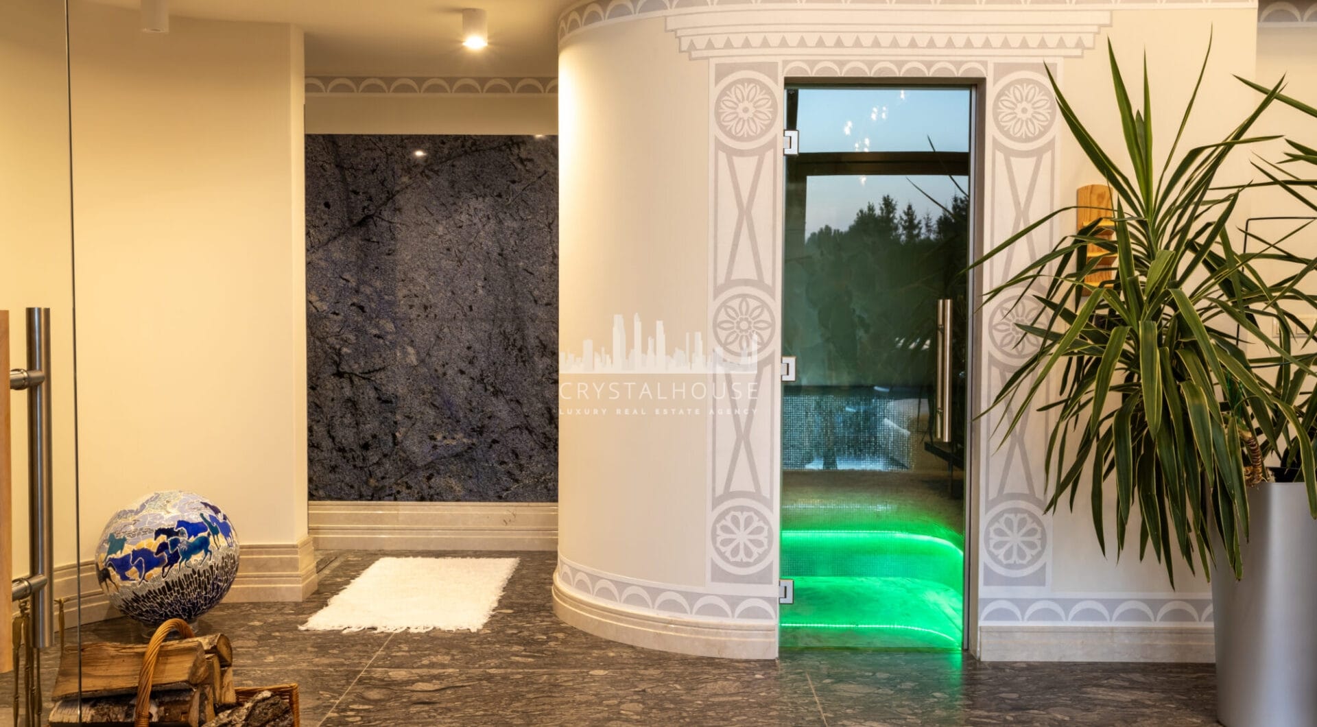 Luksusowa Rezydencja z lądowiskiem dla helikoptera