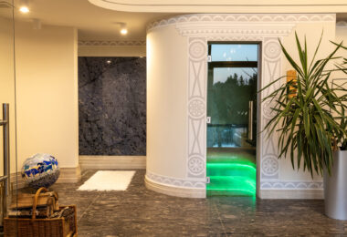 Luksusowa Rezydencja z lądowiskiem dla helikoptera