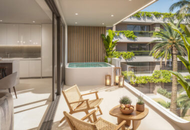 Żyje unikalny styl życia nad morzem w Marbella West