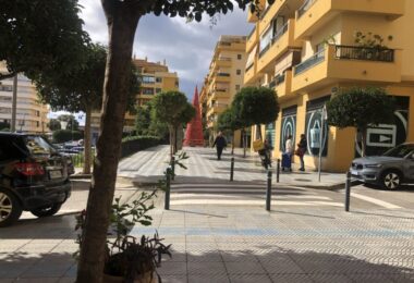 Gran Local Comercial z nieskończonymi możliwościami - San Pedro de Alcántara