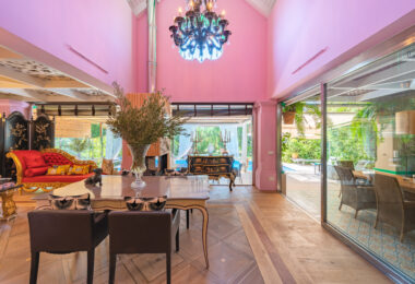 Elegancka willa z 5 sypialniami