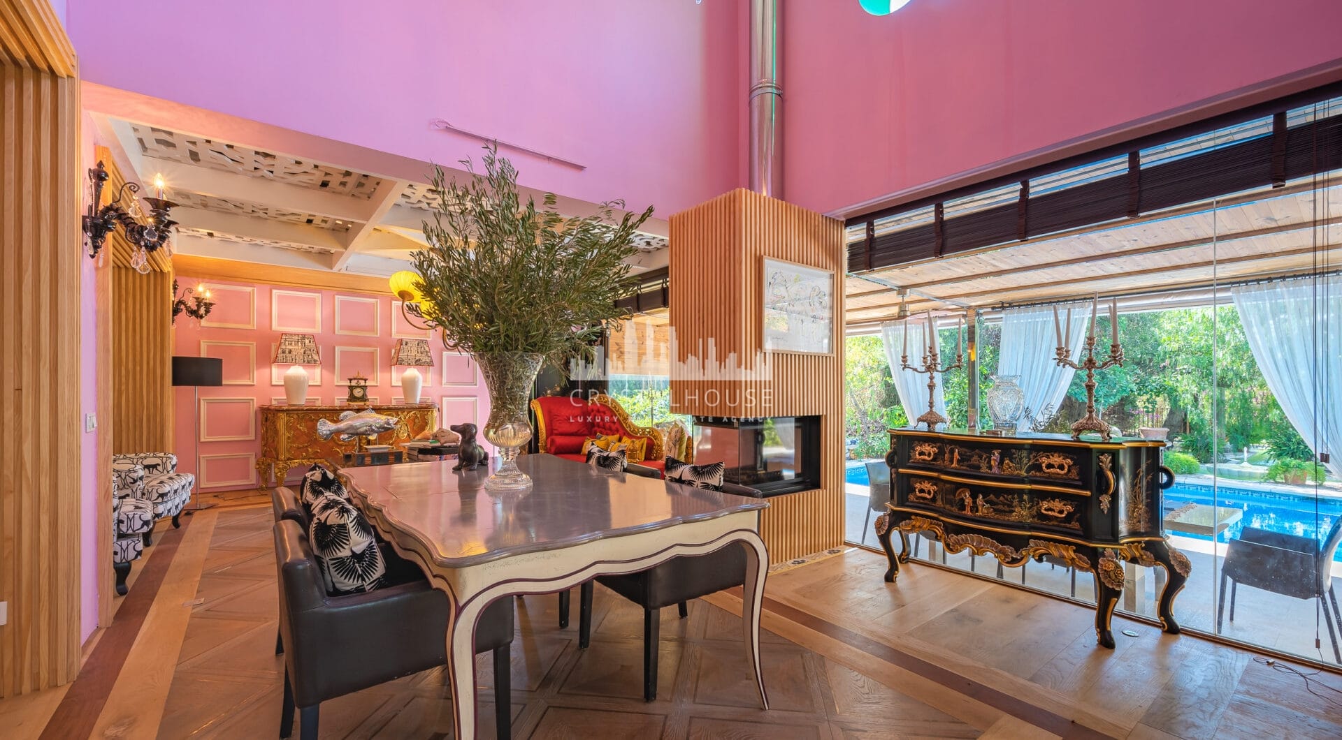 Elegancka willa z 5 sypialniami