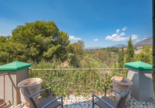 Elegancka willa z 5 sypialniami