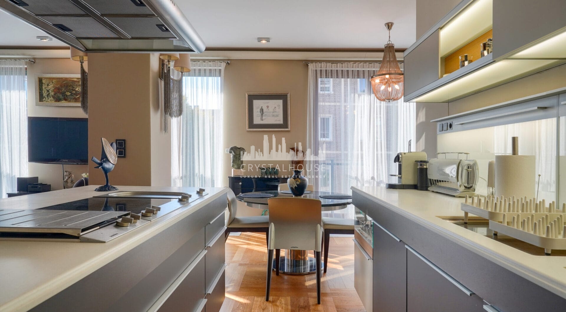 Luksusowy Apartament w Rezydencji Foksal