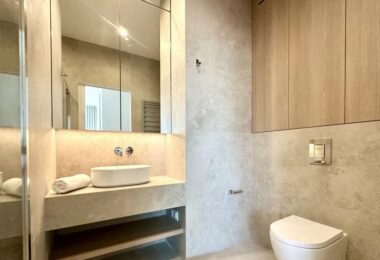 Elegancki apartament w Towarowa Square