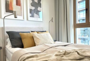 Elegancki apartament w Towarowa Square