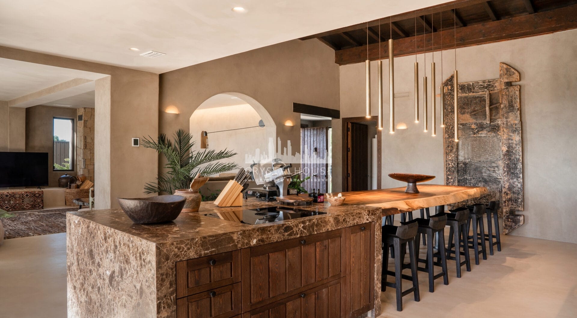 Pojedyncza willa luksusowa w Selwo: Fuzja stylów egzotycznych z widokiem na morze