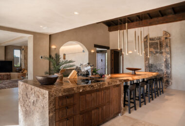 Pojedyncza willa luksusowa w Selwo: Fuzja stylów egzotycznych z widokiem na morze