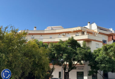 Exclusive Penthouse of 4 Sypialnie w sercu Estepona z tarasem i prywatnym Solarium