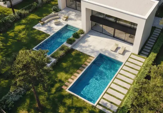 Luksusowy dom z basenem Warszawa Wawer Radość widok z góry na działkę, ogród i nowoczesny taras