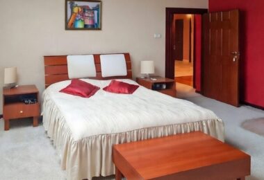 Unikatowa rezydencja w pięknej okolicy, Chylice