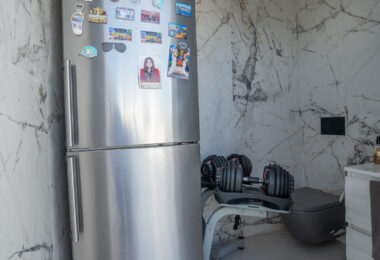 Ekskluzywny Apartament Luksusowy z Przestronnym Tarasem i Systemem Smart Home