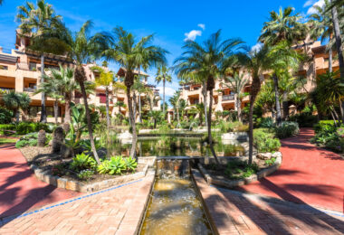 Niesamowity taras solarium z widokiem na morze i góry – Apartament typu penthouse przy plaży w Bahía Alcántara