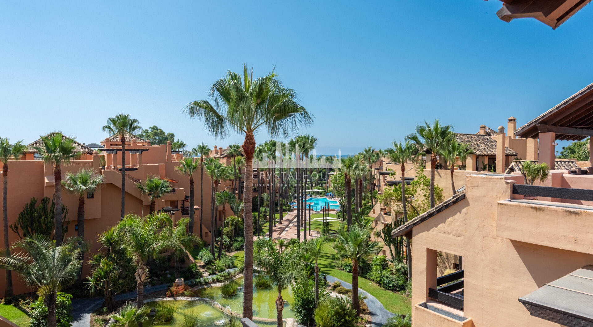 Niesamowity taras solarium z widokiem na morze i góry – Apartament typu penthouse przy plaży w Bahía Alcántara