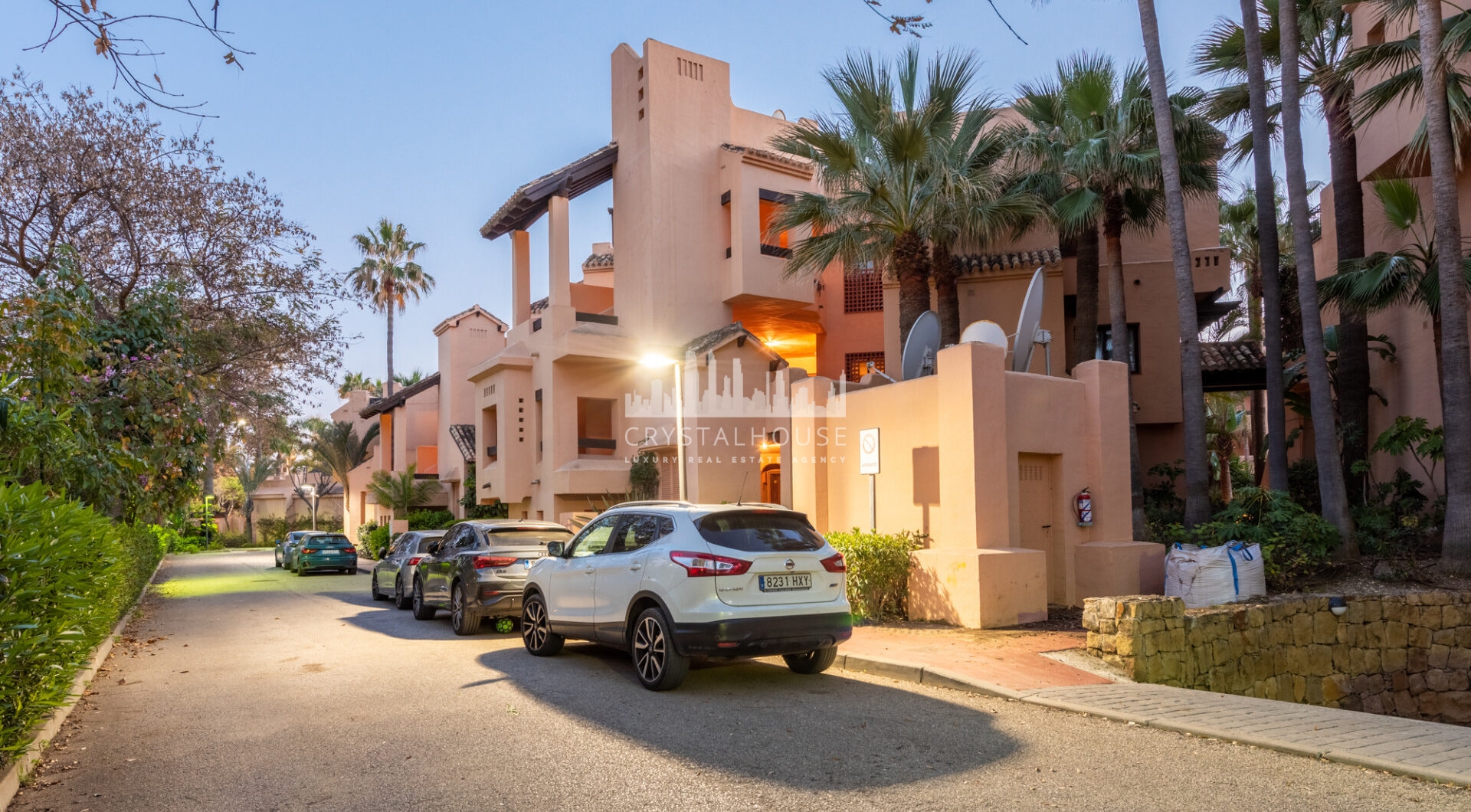 Niesamowity taras solarium z widokiem na morze i góry – Apartament typu penthouse przy plaży w Bahía Alcántara