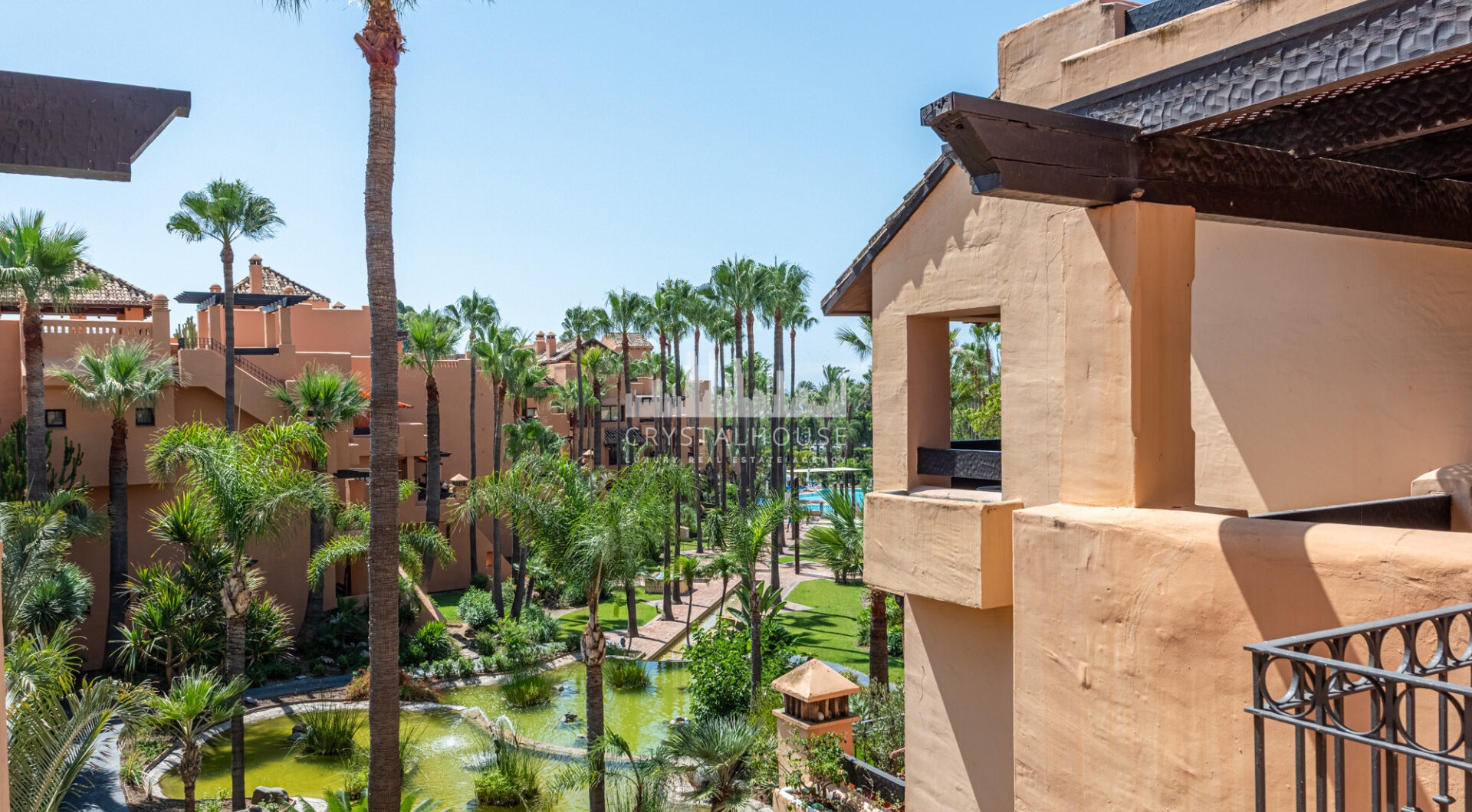 Niesamowity taras solarium z widokiem na morze i góry – Apartament typu penthouse przy plaży w Bahía Alcántara