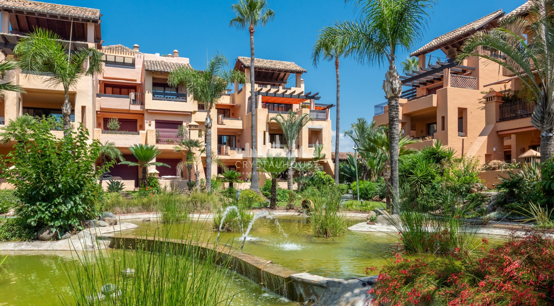 Niesamowity taras solarium z widokiem na morze i góry – Apartament typu penthouse przy plaży w Bahía Alcántara