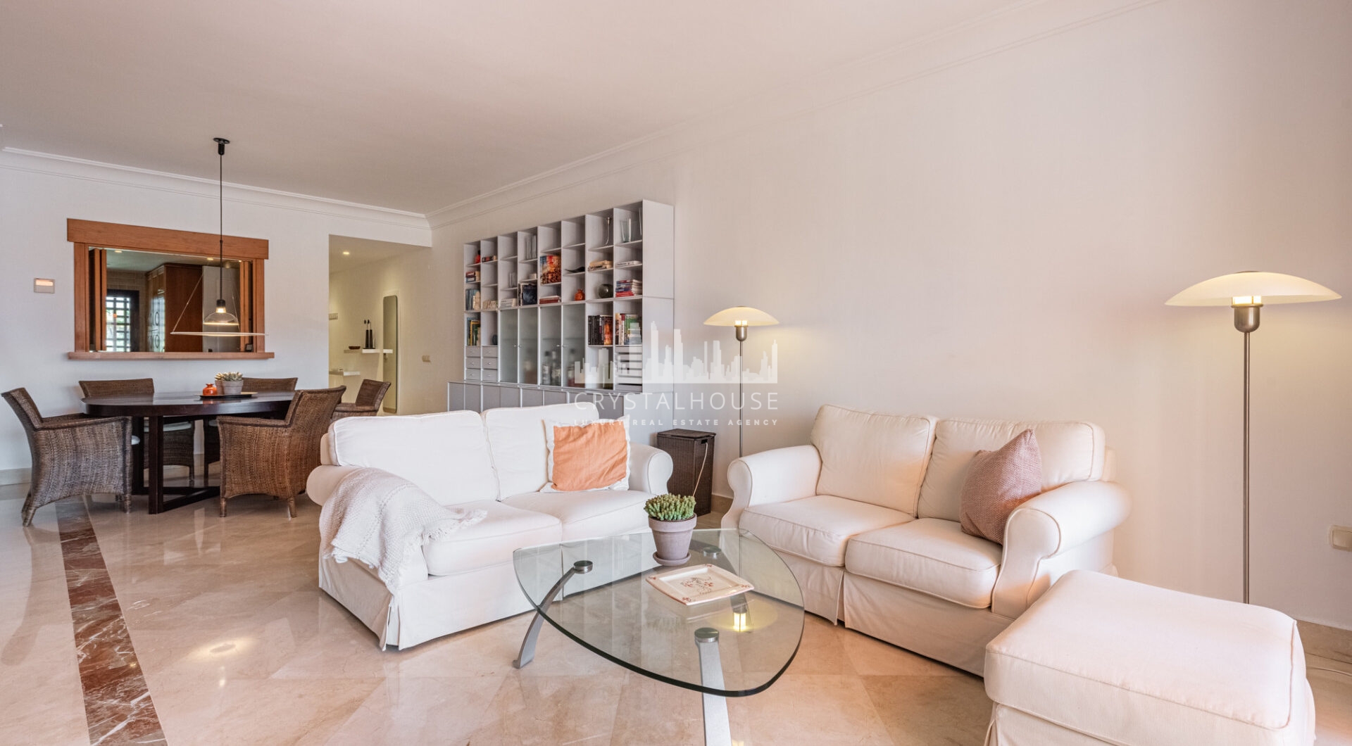 Niesamowity taras solarium z widokiem na morze i góry – Apartament typu penthouse przy plaży w Bahía Alcántara