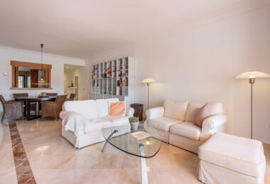 Niesamowity taras solarium z widokiem na morze i góry – Apartament typu penthouse przy plaży w Bahía Alcántara