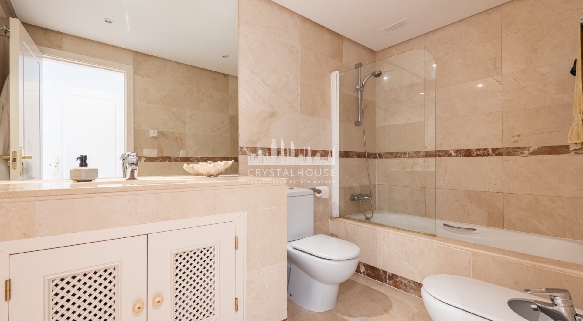 Niesamowity taras solarium z widokiem na morze i góry – Apartament typu penthouse przy plaży w Bahía Alcántara