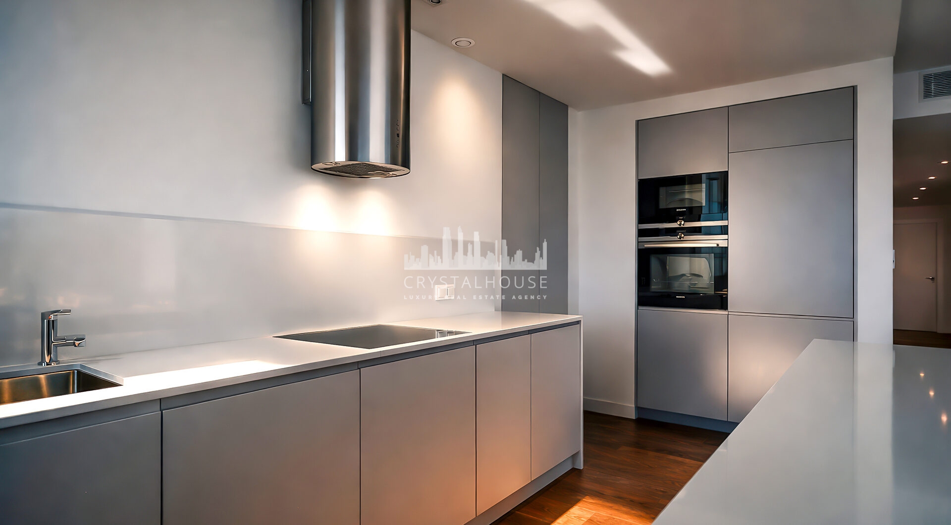 APARTAMENT ZE SPEKTAKULARNYM WIDOKIEM NA WARSZAWĘ