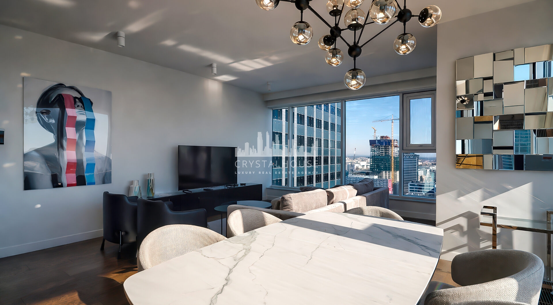 APARTAMENT ZE SPEKTAKULARNYM WIDOKIEM NA WARSZAWĘ