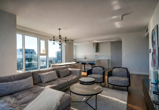 APARTAMENT ZE SPEKTAKULARNYM WIDOKIEM NA WARSZAWĘ