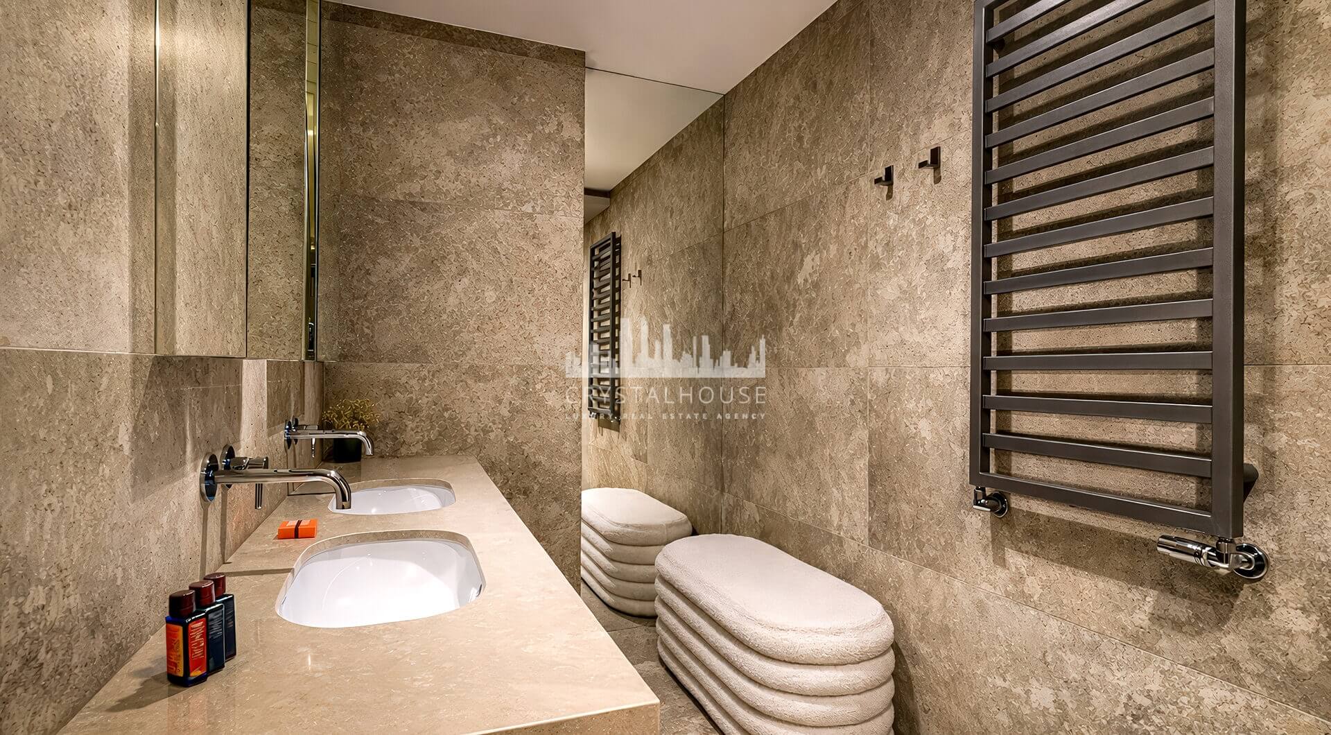 APARTAMENT ZE SPEKTAKULARNYM WIDOKIEM NA WARSZAWĘ