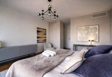 APARTAMENT ZE SPEKTAKULARNYM WIDOKIEM NA WARSZAWĘ