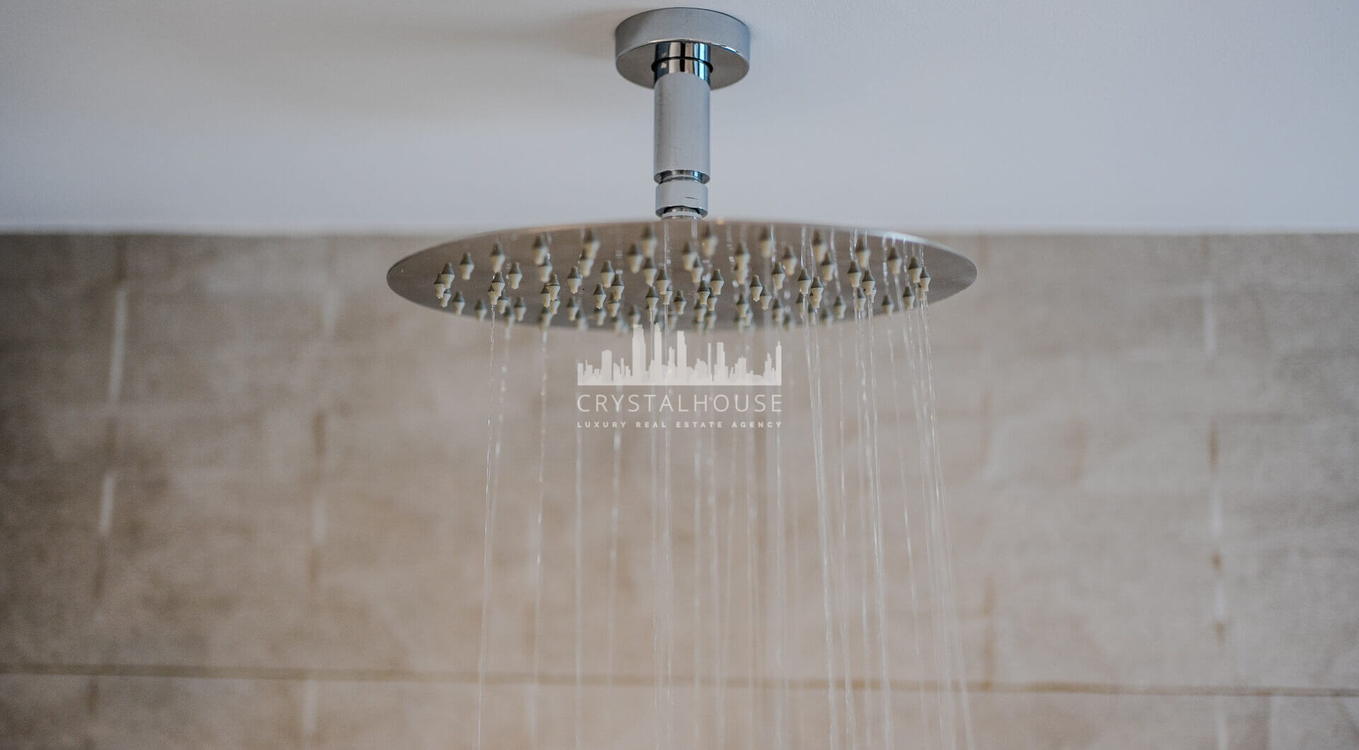 Współczesny narożny apartament na parterze w Cancelada, Estepona Wschód