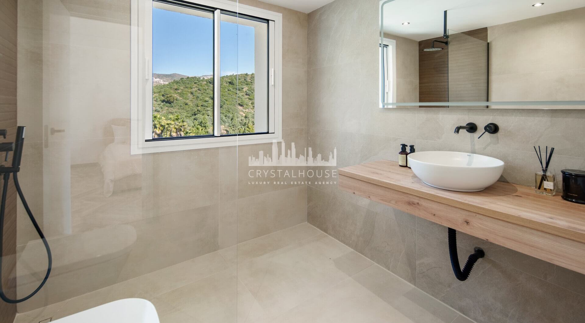 Luksusowy Penthouse z Widokiem na Morze – La Quinta