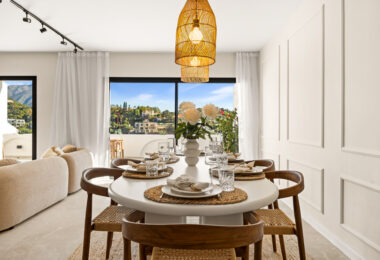 Elegancki, Odnowiony Apartament z Panoramicznym Widokiem na Golf, Morze i La Concha