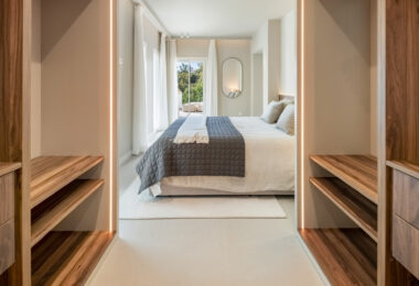 W pełni wyremontowany luksusowy apartament z 3 sypialniami w Eagles Village – La Quinta