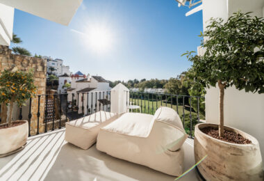 W pełni wyremontowany luksusowy apartament z 3 sypialniami w Eagles Village – La Quinta