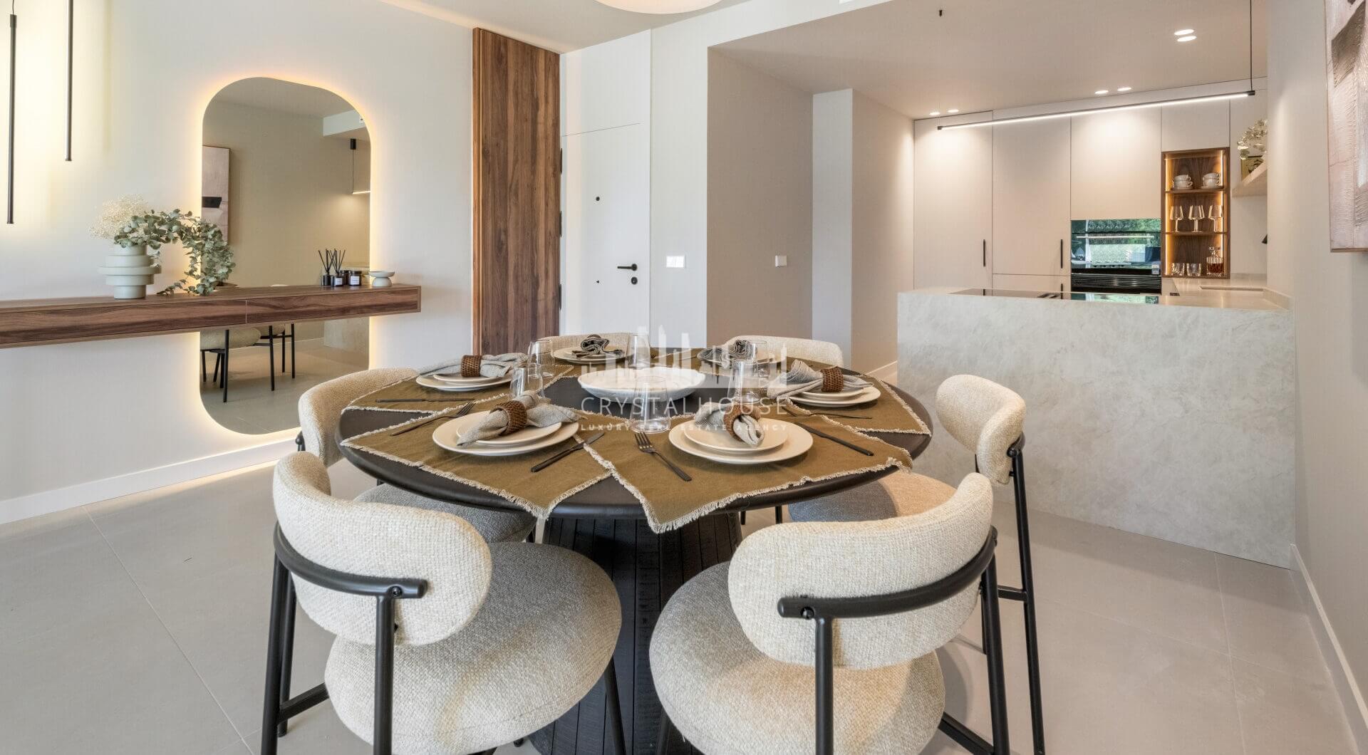 W pełni wyremontowany luksusowy apartament z 3 sypialniami w Eagles Village – La Quinta