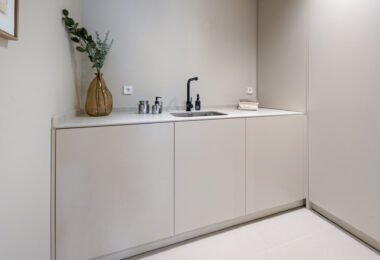 W pełni wyremontowany luksusowy apartament z 3 sypialniami w Eagles Village – La Quinta