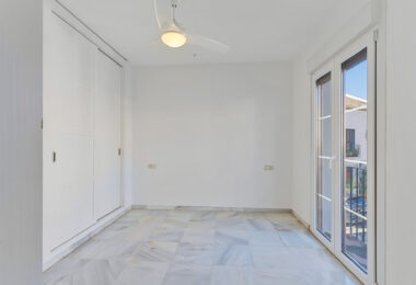 Czteropokojowe miasteczko w dzielnicy Montepiedra, Nagueles w Golden Mile, Marbella