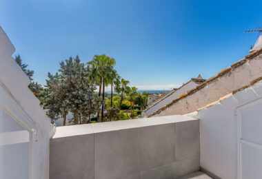 Czteropokojowe miasteczko w dzielnicy Montepiedra, Nagueles w Golden Mile, Marbella