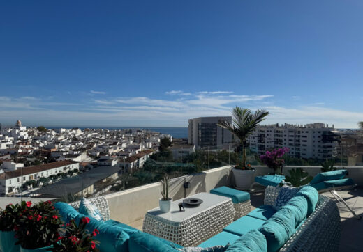 Spektakularny, nowoczesny penthouse z panoramicznym widokiem na morze i góry — Estepona Centrum