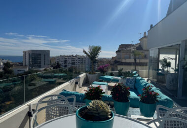 Spektakularny, nowoczesny penthouse z panoramicznym widokiem na morze i góry — Estepona Centrum