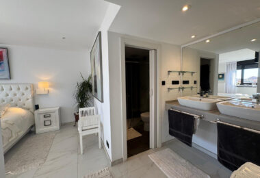 Spektakularny, nowoczesny penthouse z panoramicznym widokiem na morze i góry — Estepona Centrum