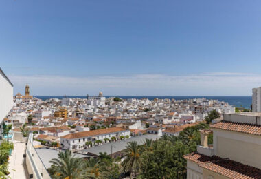 Spektakularny, nowoczesny penthouse z panoramicznym widokiem na morze i góry — Estepona Centrum