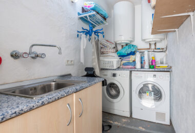 Urokliwa willa w stylu wiejskim na wzgórzach Benahavís – doskonała relacja jakości do ceny