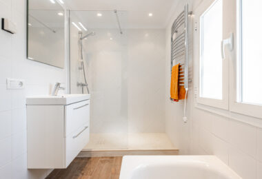 Urokliwa willa w stylu wiejskim na wzgórzach Benahavís – doskonała relacja jakości do ceny